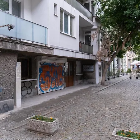 Heart Of The 2-bedroom Apartment